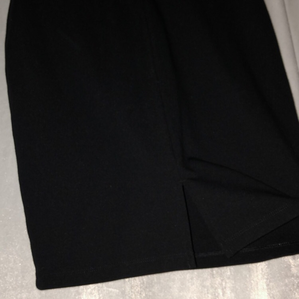 Mini Skirt - Picture 2 of 3
